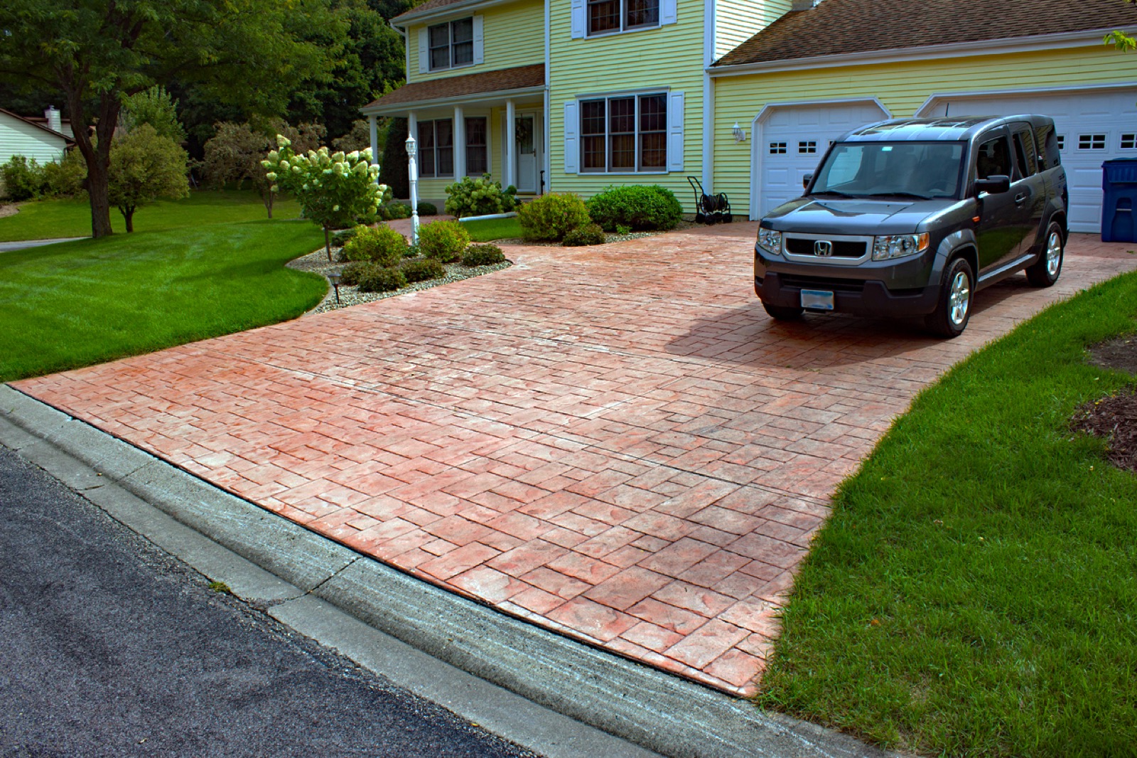 Concrete Paver Driveways Custom Construction Services Minneapolis